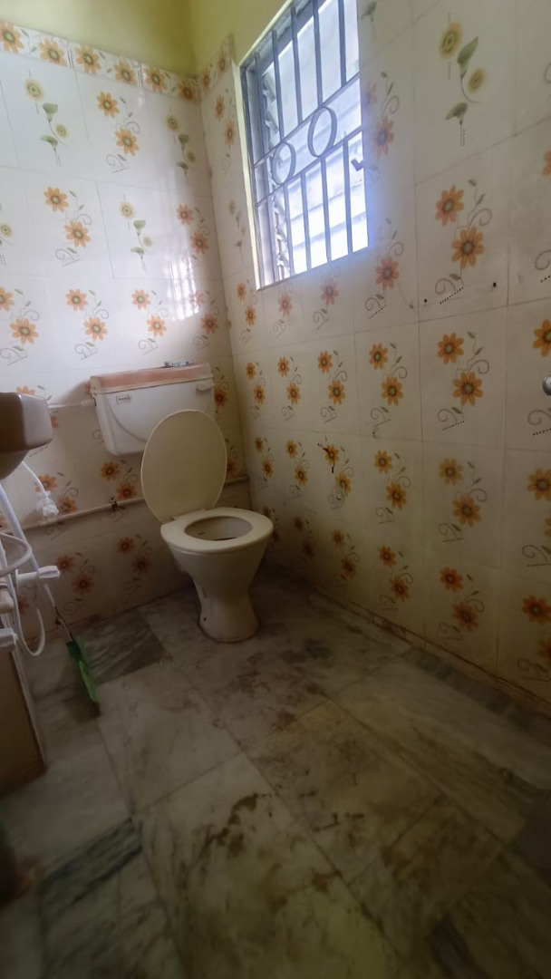 Unfurnished 2bhk in Odalbakra, Kahilipara, Guwahati, Assam, India for Rent